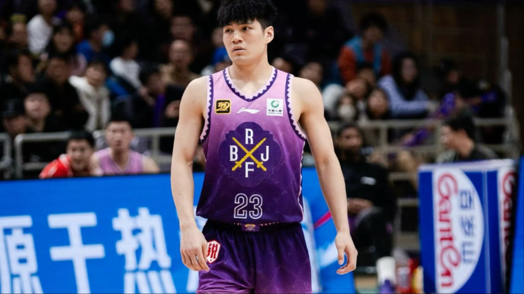 60彩娱乐-关于广东欲签陈国豪破产后续：北控计划匹配合同“被动留队”前的信息