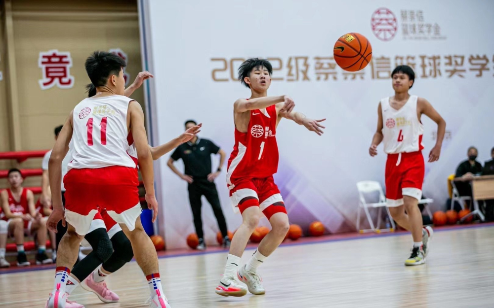60彩娱乐-关于墨西哥篮球小将获得高中最有潜力奖的信息