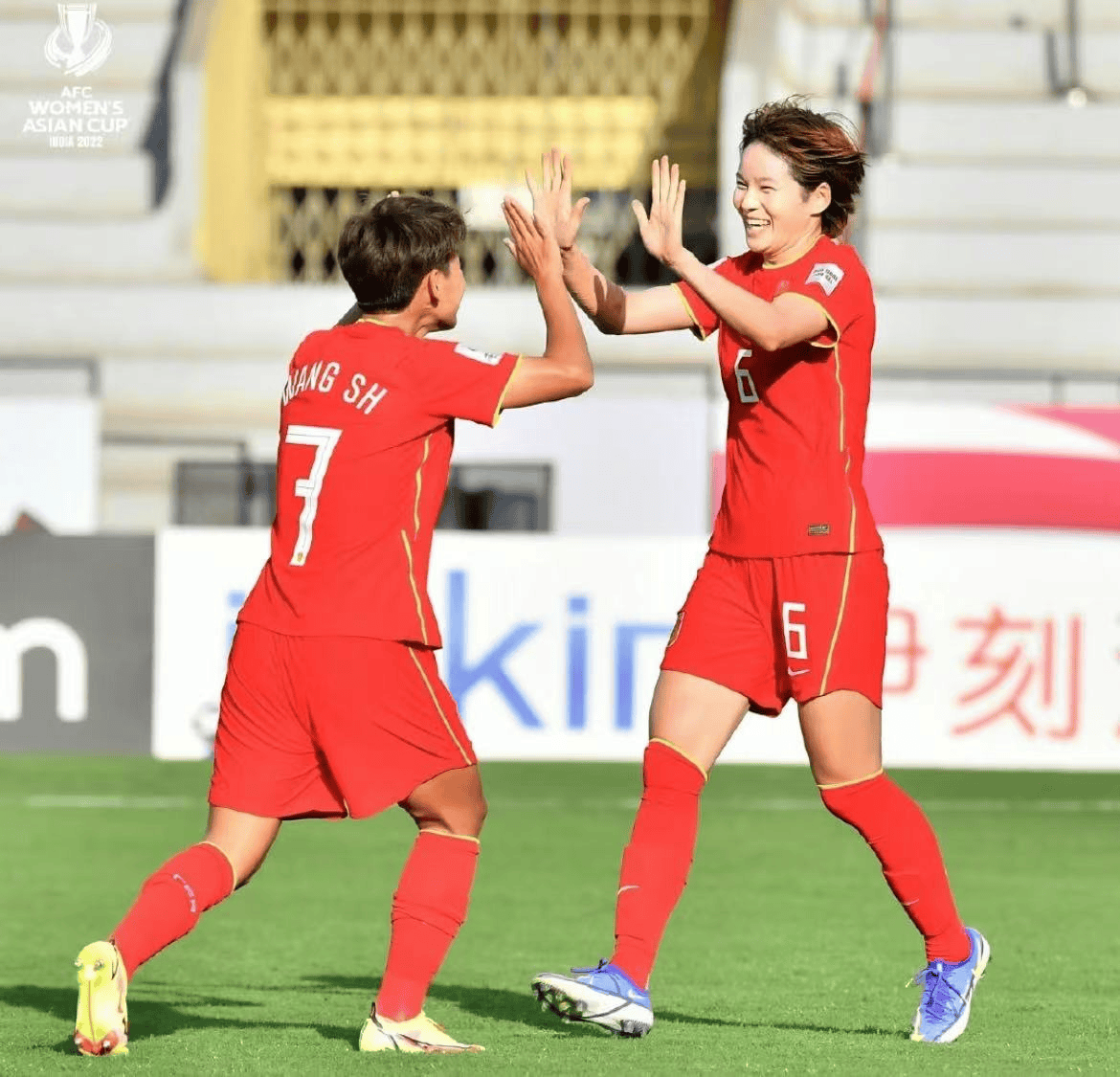 60彩娱乐-女足精英团队决战赛场！(女足精彩比赛)